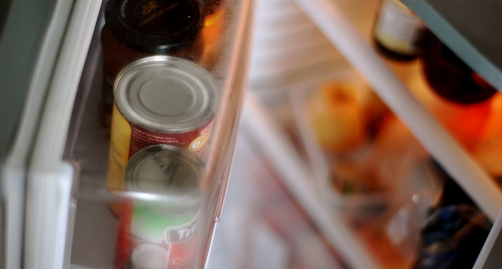 Jak przechowywać produkty w lodówce?